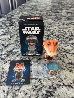 Star Wars Jar Jar Binks Bobblehead - Pop Mart